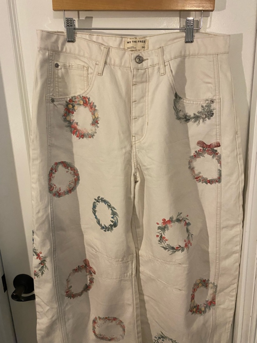 We The Free Wide Leg Barrel Buttonfly Jeans with Wreath Accents - Picture 3 of 12